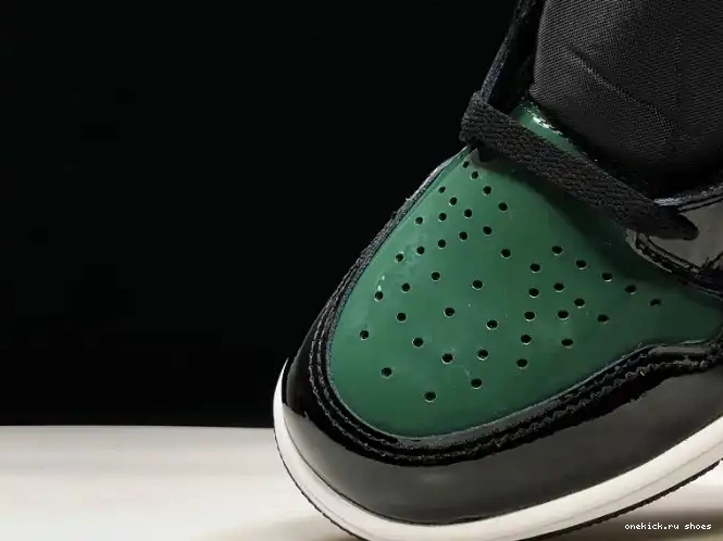 Rep Team Orange-Fir 1 Air x Jordan OG AV3905-038 Retro High Black SoleFly 0506